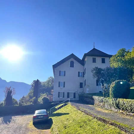 Le Castel *
